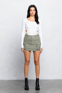 Cut out back side long sleeves bodysuit