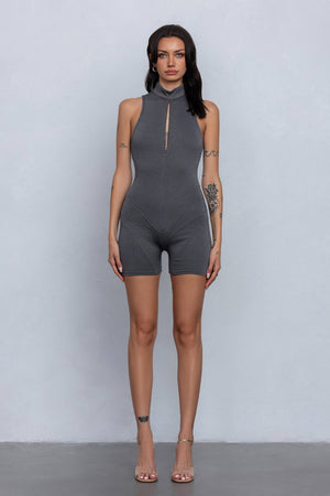 Soft & lightweight mockneck romper w/zipper detail